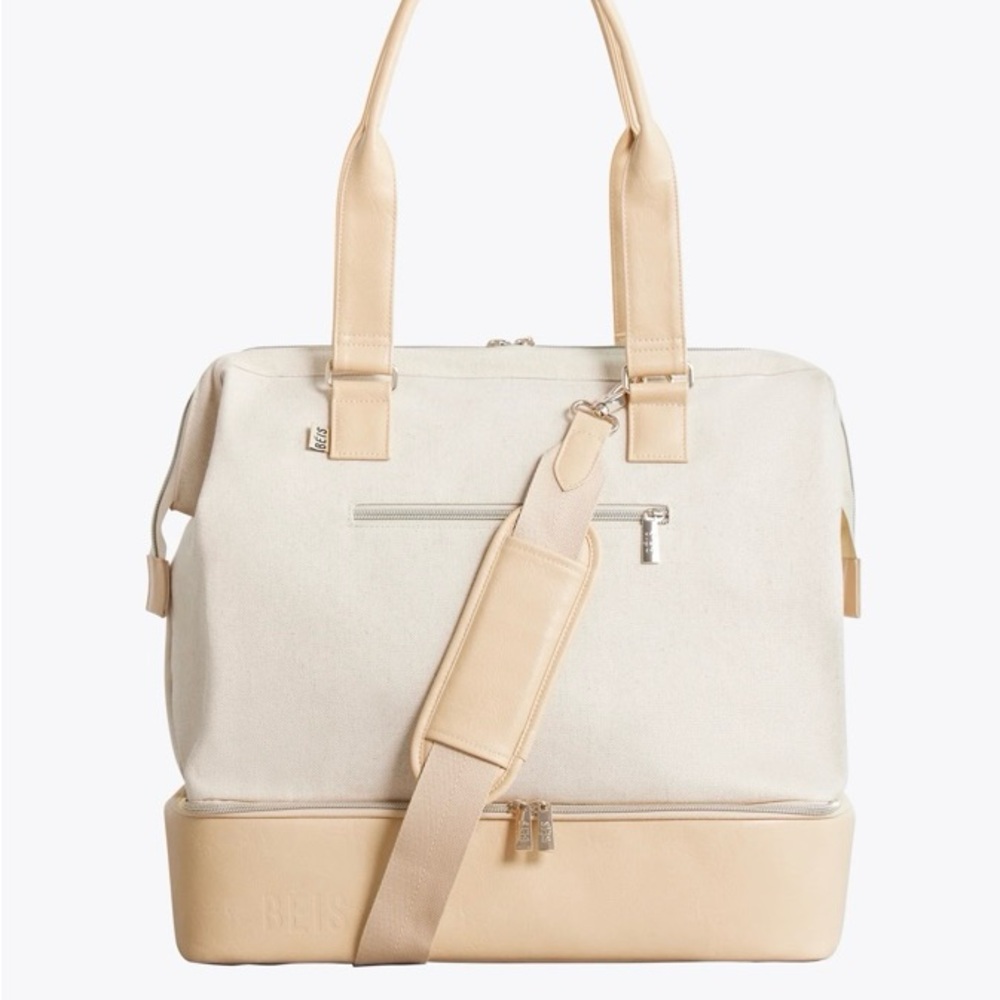 NWOT Brand new Beis Mini Weekender bags in Beige